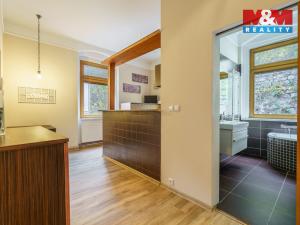 Prodej bytu 2+1, Karlovy Vary, Vřídelní, 56 m2