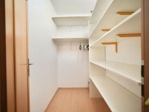 Prodej bytu 2+kk, Břeclav, J. Palacha, 60 m2