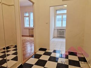 Pronájem bytu 1+1, Praha - Vinohrady, Kouřimská, 35 m2