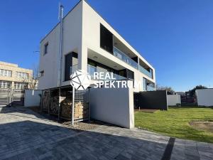 Pronájem bytu 3+kk, Blansko, Hybešova, 85 m2