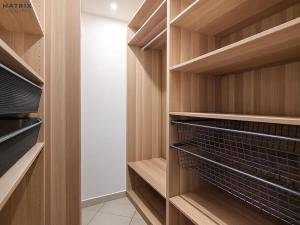 Pronájem bytu 4+kk, Praha - Záběhlice, Mattioliho, 117 m2