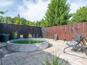 Prodej bytu 3+1, Trhové Sviny, 72 m2