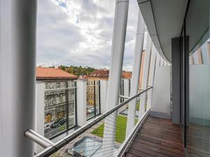Pronájem bytu 2+kk, Praha - Smíchov, Holečkova, 88 m2