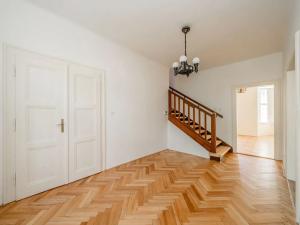 Pronájem vily, Praha - Střešovice, Cukrovarnická, 227 m2