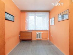 Prodej bytu 3+1, Pardubice, Valčíkova, 70 m2