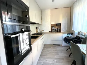 Prodej bytu 2+1, Uherský Brod, Okružní, 58 m2