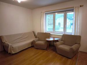 Pronájem bytu 1+1, Unhošť, Jungmannova, 47 m2