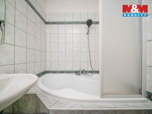 Pronájem bytu 2+kk, Hradec Králové, Na Občinách, 38 m2