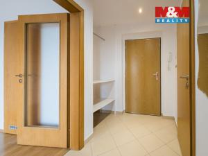 Pronájem bytu 2+kk, Praha - Hloubětín, Nademlejnská, 49 m2