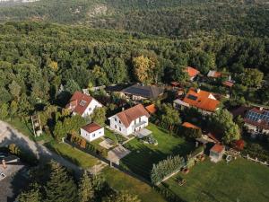 Prodej rodinného domu, Dolní Břežany, U Lesa, 150 m2