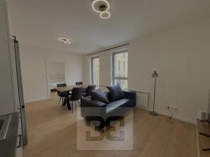 Pronájem bytu 2+kk, Praha - Vinohrady, Varšavská, 48 m2