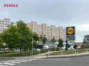 Prodej bytu 1+kk, Praha - Háje, Hlavatého, 27 m2