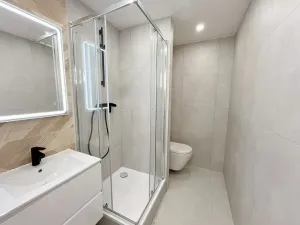 Prodej bytu 2+kk, Praha - Záběhlice, Svojšovická, 51 m2