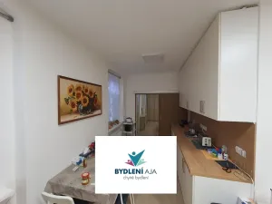 Prodej bytu 3+1, Karlovy Vary, Blahoslavova, 88 m2