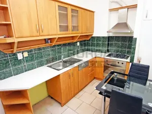 Prodej bytu 2+1, Neratovice, 66 m2