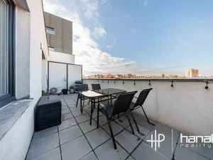 Prodej bytu 2+kk, Olomouc, Wolkerova, 58 m2