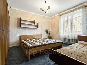 Prodej bytu 2+1, Ostrov, Krušnohorská, 68 m2