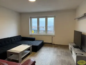 Pronájem bytu 2+1, Kroměříž, Velehradská, 67 m2