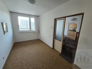 Prodej bytu 3+1, Praha - Troja, Krosenská, 68 m2