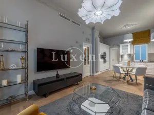 Prodej bytu 2+kk, Karlovy Vary, Vřídelní, 63 m2