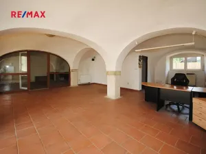 Prodej komerční nemovitosti, Církvice, 6984 m2