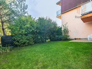 Prodej bytu 2+kk, Praha - Újezd nad Lesy, Domanovická, 67 m2