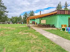 Prodej ubytování, Staré Křečany - Valdek, 1670 m2