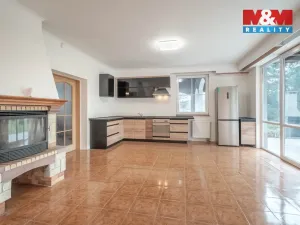 Prodej rodinného domu, Nenačovice, 240 m2