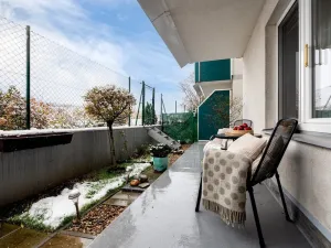 Prodej bytu 2+kk, Praha - Vinoř, Českodubská, 63 m2