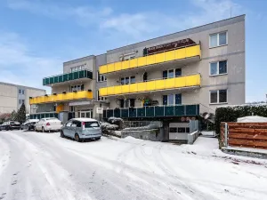 Prodej bytu 2+kk, Praha - Vinoř, Českodubská, 63 m2