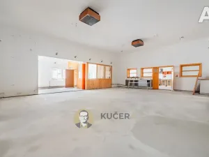 Prodej skladu, Velká Chmelištná, 550 m2