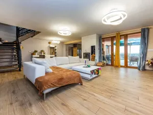 Prodej rodinného domu, Buš, 271 m2