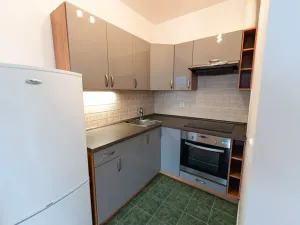 Pronájem bytu 1+kk, Praha - Stodůlky, Přeučilova, 42 m2