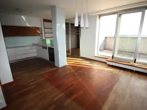 Prodej bytu 3+kk, Praha - Prosek, Trmická, 155 m2
