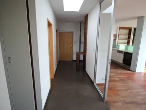 Prodej bytu 3+kk, Praha - Prosek, Trmická, 155 m2
