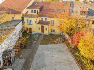 Pronájem bytu 2+1, České Budějovice, Lidická tř., 109 m2