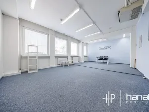 Pronájem kanceláře, Olomouc, Karolíny Světlé, 100 m2