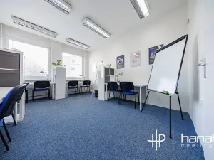 Pronájem kanceláře, Olomouc, Karolíny Světlé, 30 m2