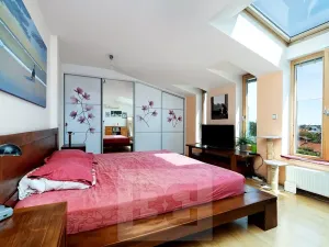 Prodej bytu 6+kk a větší, Průhonice, Uhříněveská, 264 m2