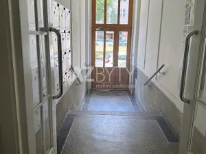 Prodej bytu 2+kk, Praha - Bubeneč, Jugoslávských partyzánů, 42 m2