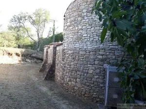 Prodej zemědělské usedlosti, Carsan, Francie, 386 m2