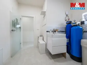 Prodej rodinného domu, Rostoklaty - Nová Ves II, 166 m2