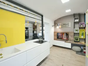 Prodej obchodního prostoru, Praha - Smíchov, Radlická, 86 m2