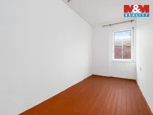 Prodej bytu 3+1, Trmice - Koštov, 67 m2