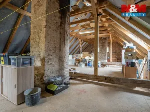 Prodej činžovního domu, Velemín, 264 m2