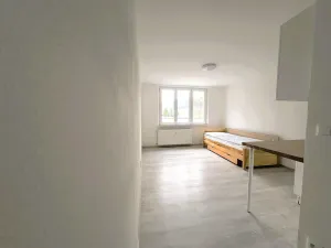 Pronájem bytu 1+kk, Kraslice, B. Smetany, 22 m2