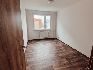 Pronájem bytu 3+1, Liberec, Dobiášova, 74 m2