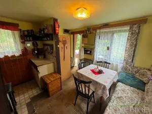 Prodej chaty, Veleň, 45 m2