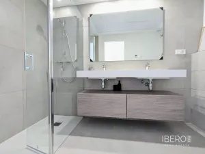 Prodej bytu 4+kk, Villajoyosa, Španělsko, 235 m2