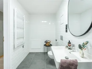 Pronájem bytu 1+kk, Praha, Kolbenova, 40 m2